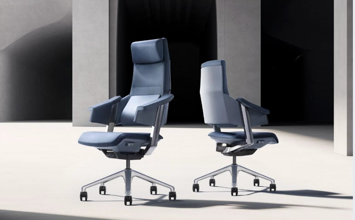 A FUTURISTIC GENUINE LEATHER CHAIR THAT LOOKS LIKE A B2 BOMBER PLANE