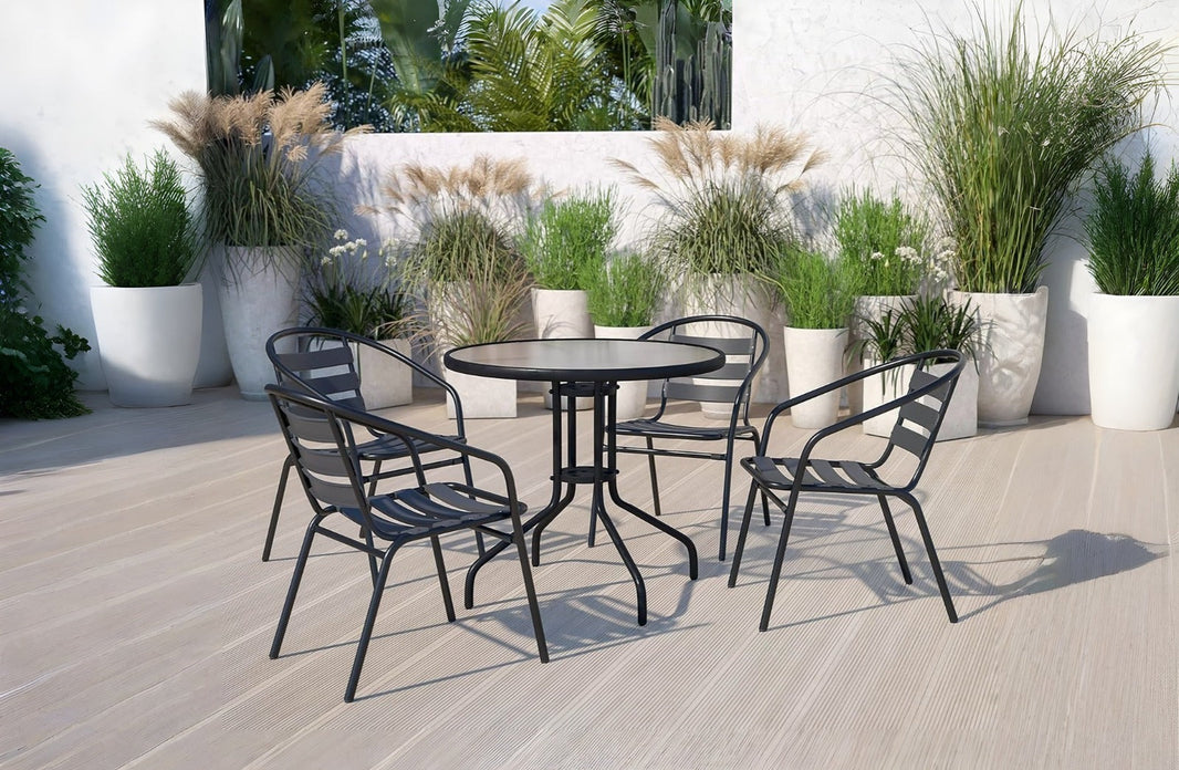 CHOOSE THE RIGHT OUTDOOR FURNITURE FOR YOUR OPEN AIR HOSPITALITY SPACE