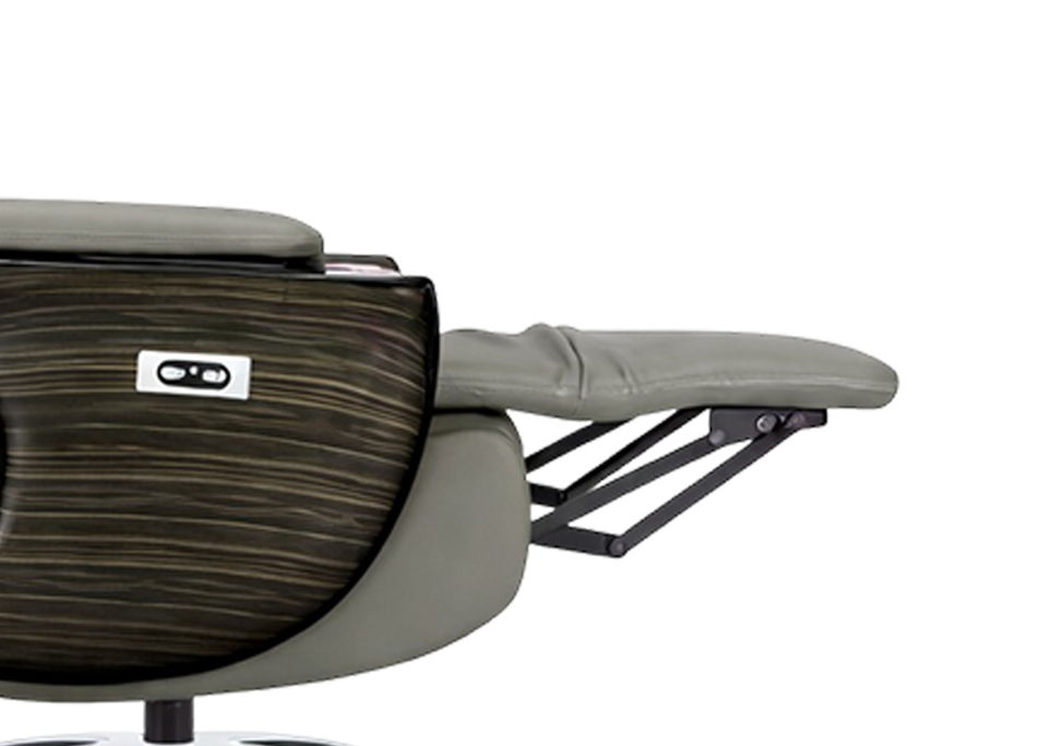 Auto Retractable Footrest