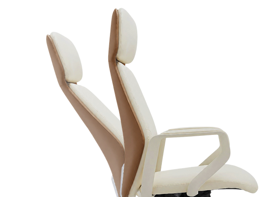 Smooth Wider Recline